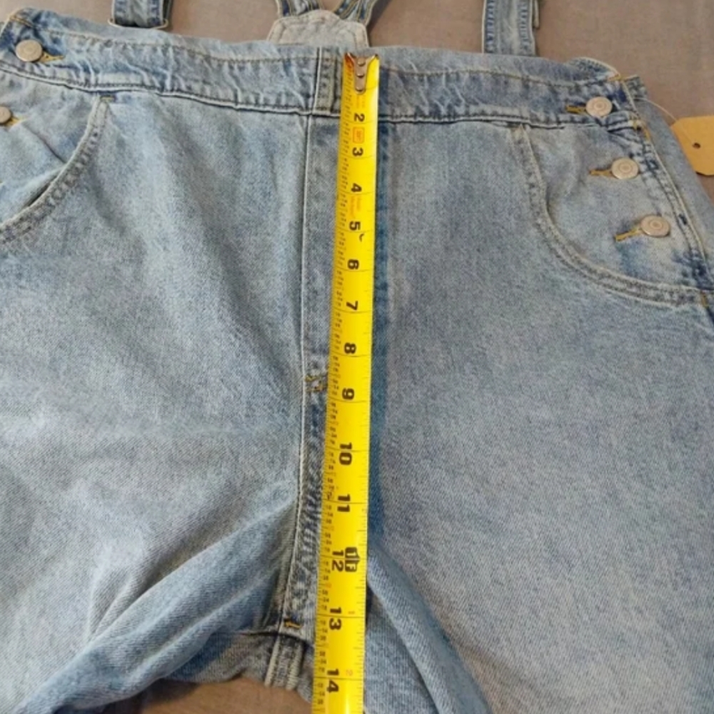Levi's Loose Fit Overalls Light Wash Denim Jean Pants Jumpsuit - Picture 13 of 16